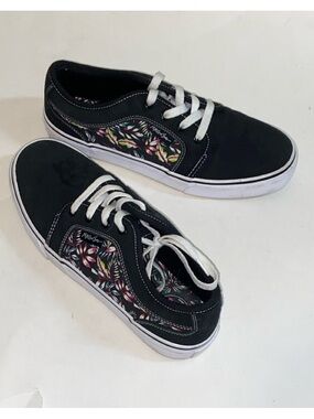 Maui And Sons Tropical Canvas Low Top Skate Wedge Shoe "Wave" Textile Multicolor